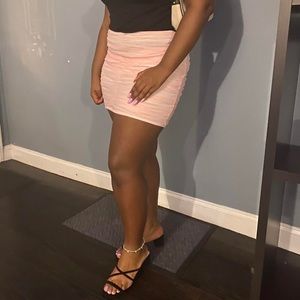 Pink tulle mini skirt